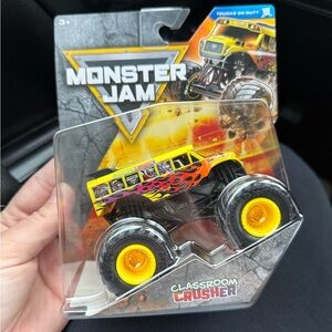 MONSTER JAM Classroom Crusher MONSTER Truck - Yellow and Black